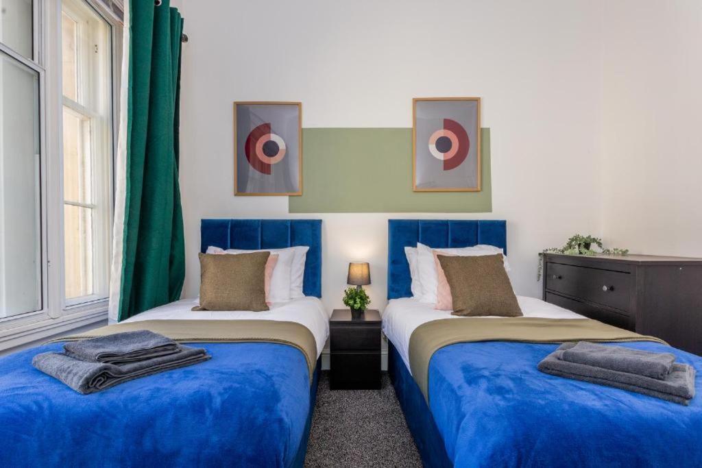 Newcastle'S Most Central Apartment - Sleeps 10 Exterior foto